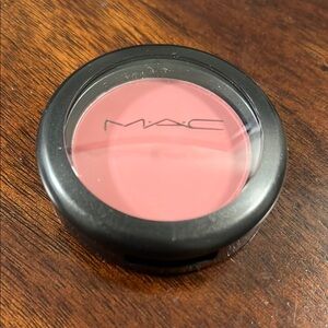 MAC Cosmetics Sheertone Blush in Blushbaby